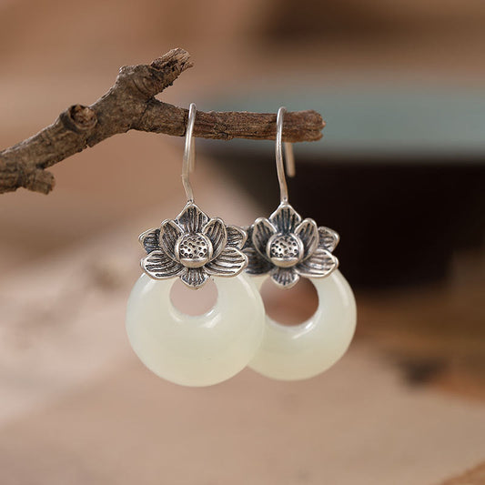 Classic Silver Earring with Timeless Appeal
