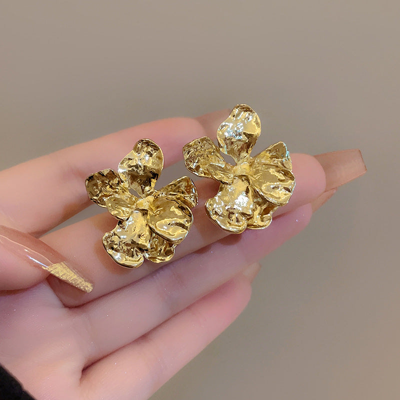 Beautiful Earring with Unique Style