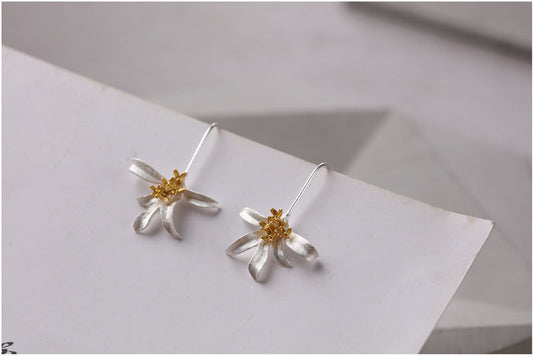 Delicate Artisan Silver Earring