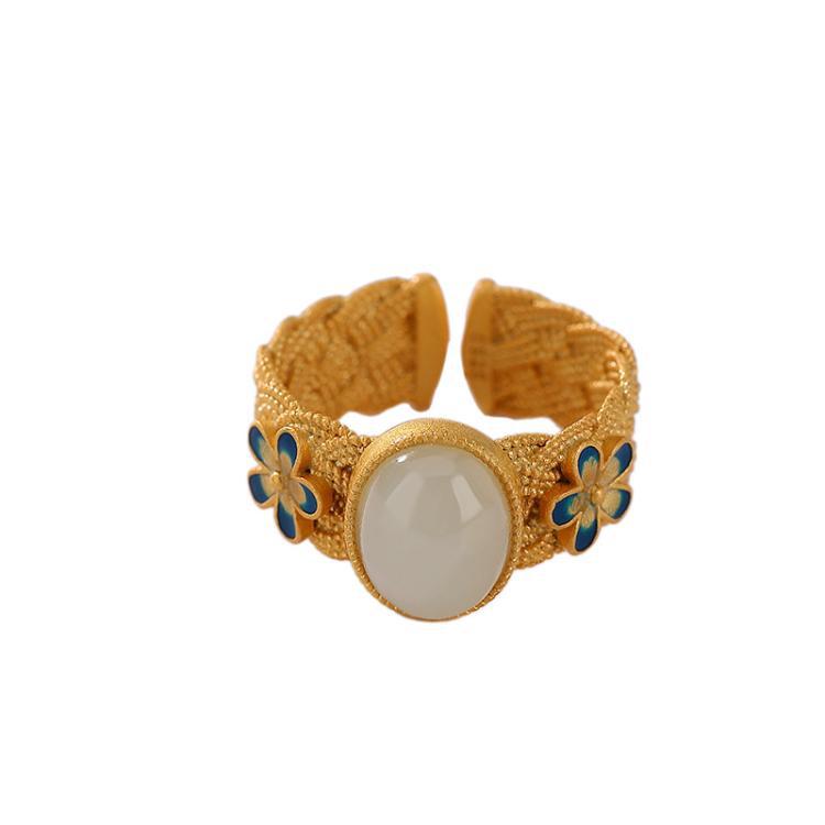 Beautiful Gold Ring with Unique Style