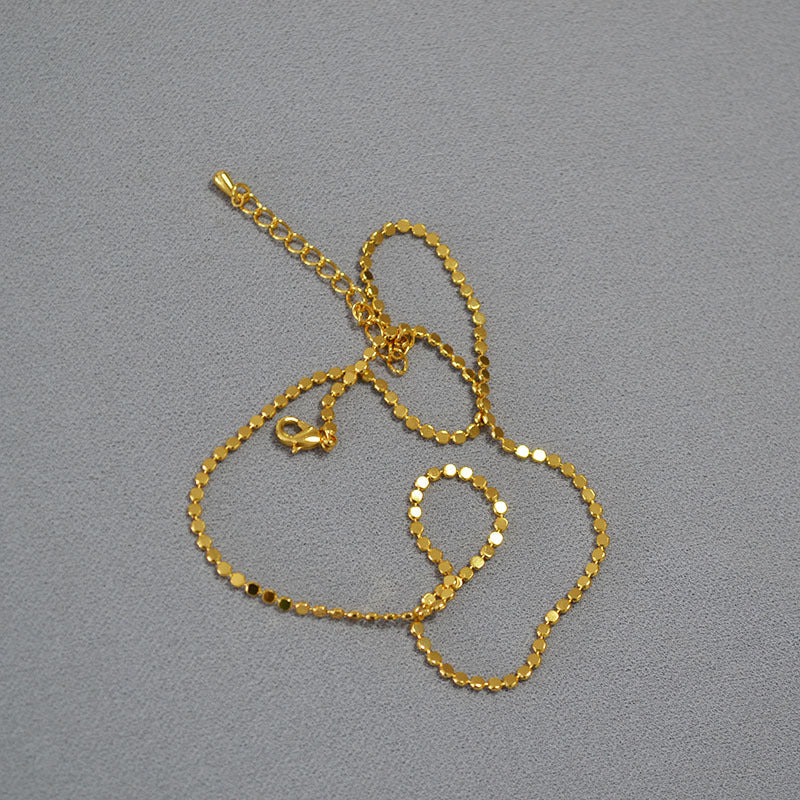 Beautiful Gold Necklace with Unique Style