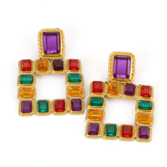 Beautiful Earring with Unique Style