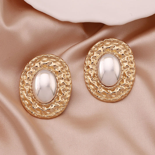 Delicate Artisan Pearl Earring