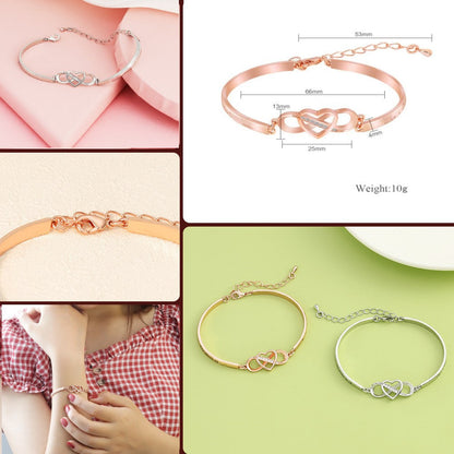 Charming Gold Bracelet for Any Occasion