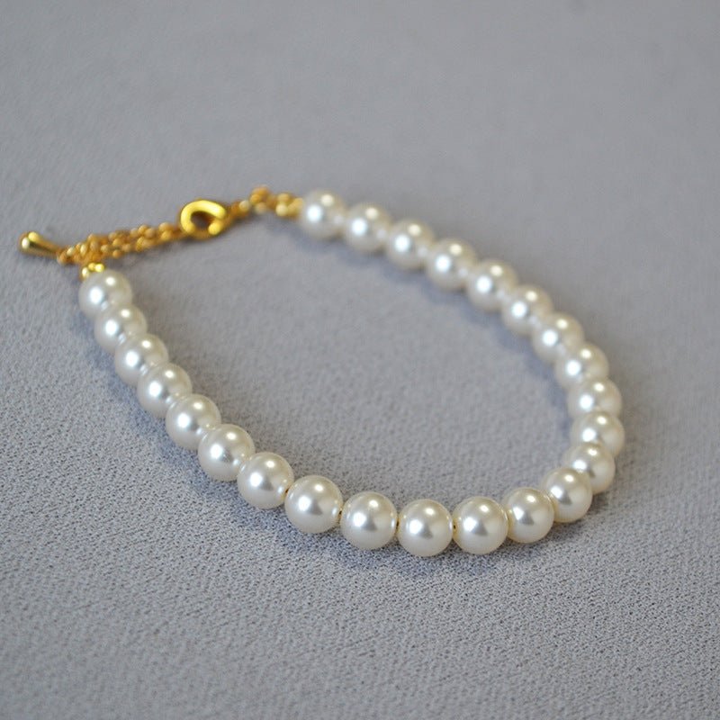 Classic Pearl Bracelet with Timeless Appeal