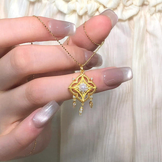 Romantic Necklace for Special Moments