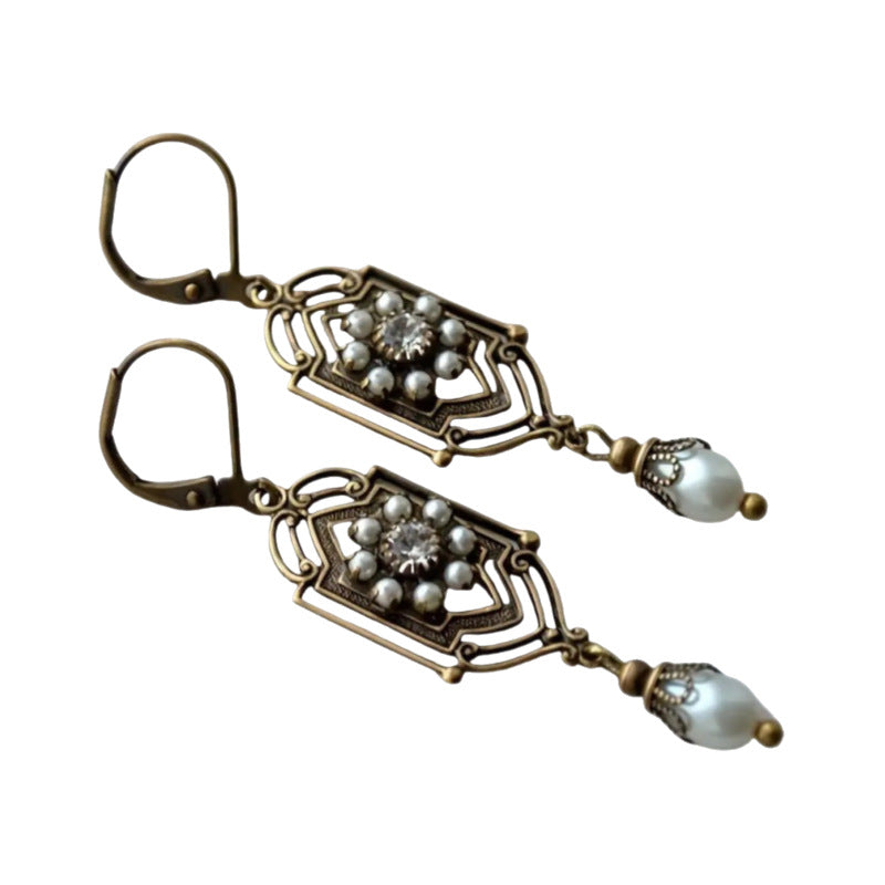 Romantic Pearl Earring for Special Moments
