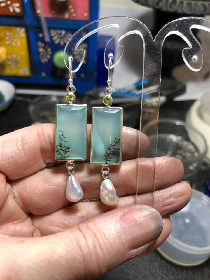 Stunning Pearl Earring for Daily Wear