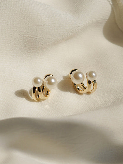 Delicate Artisan Pearl Earring