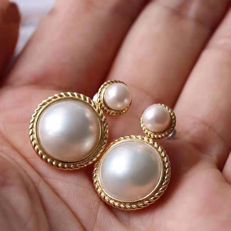 Charming Pearl Earring for Any Occasion