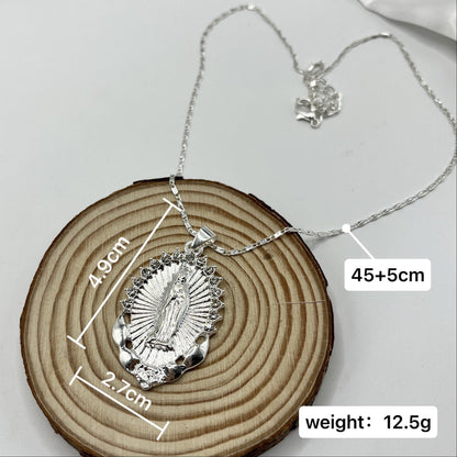 Charming Necklace for Any Occasion