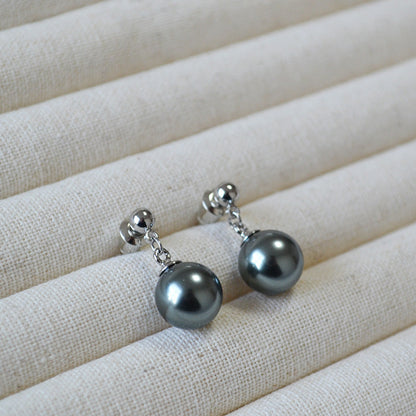 Elegant Silver Earring for Every Occasion