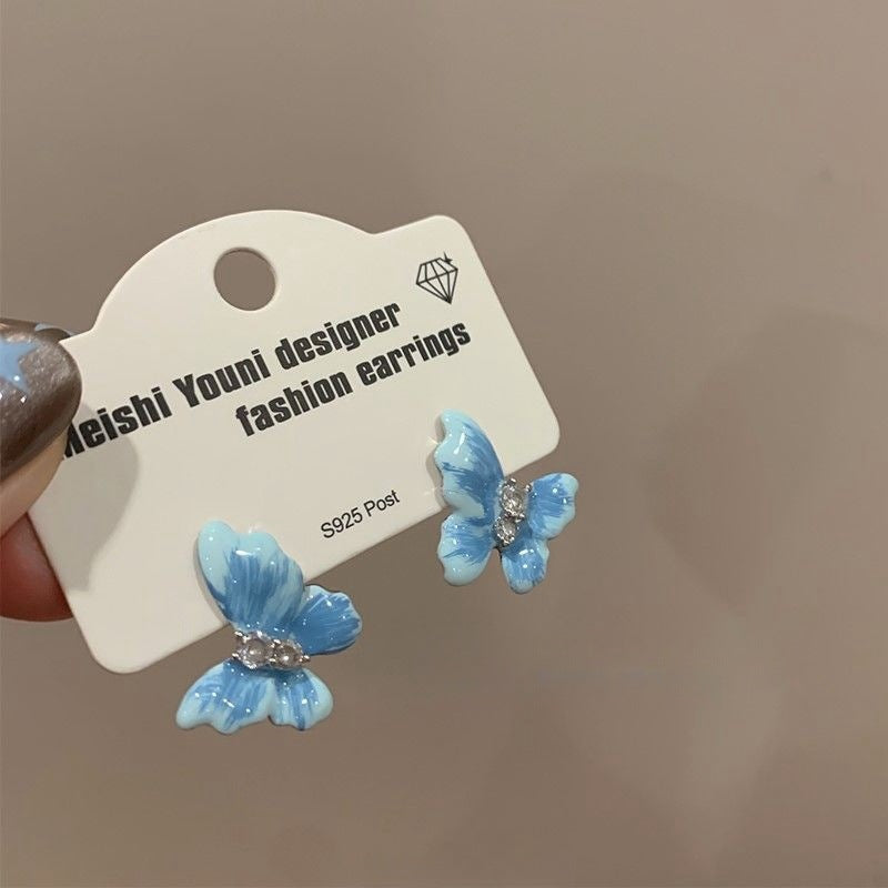 Elegant Earring for Every Occasion