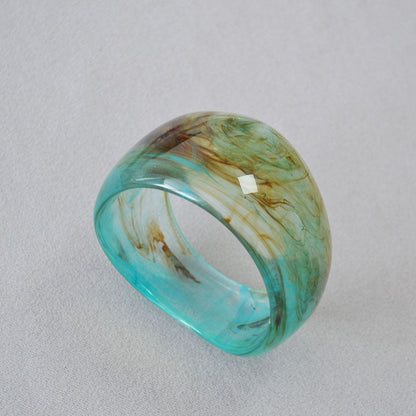 Beautiful Bracelet with Unique Style