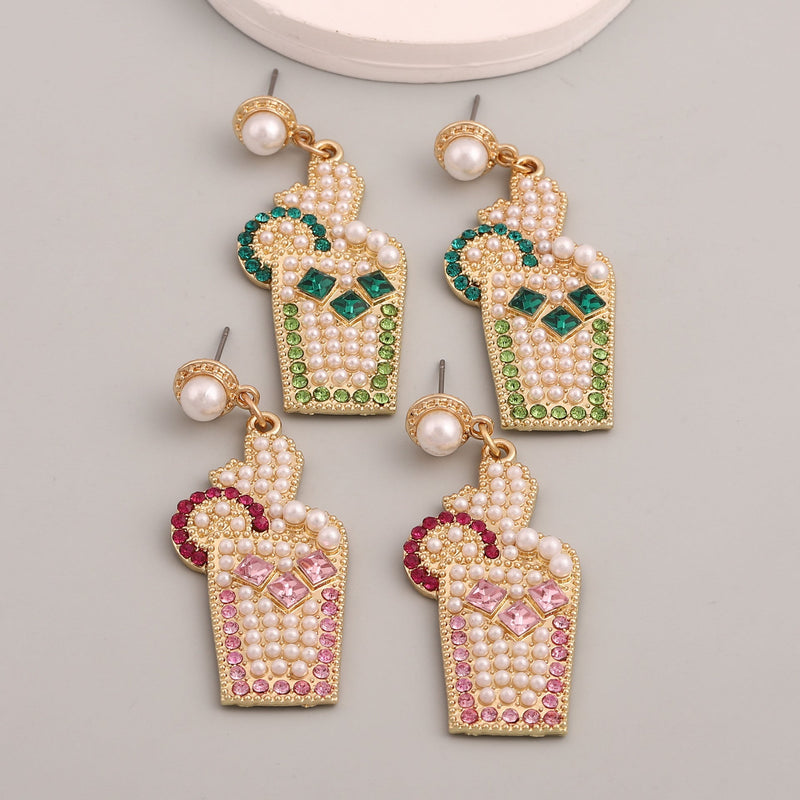 Classic Pearl Earring with Timeless Appeal