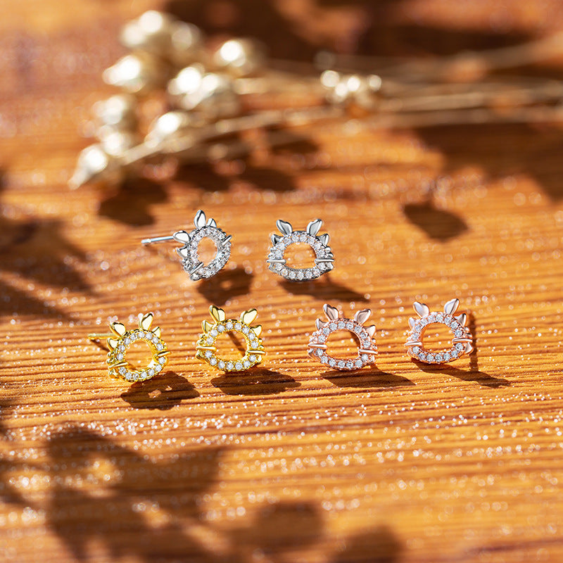 Charming Piece for Any Occasion