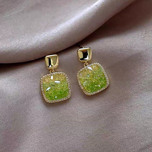 Elegant Earring for Every Occasion