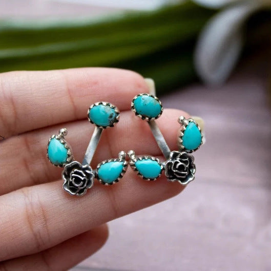 Beautiful Silver Set with Unique Style
