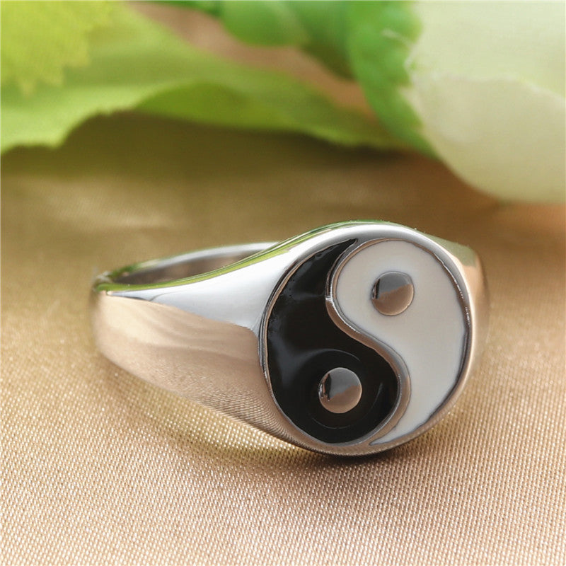 Classic Ring with Timeless Appeal