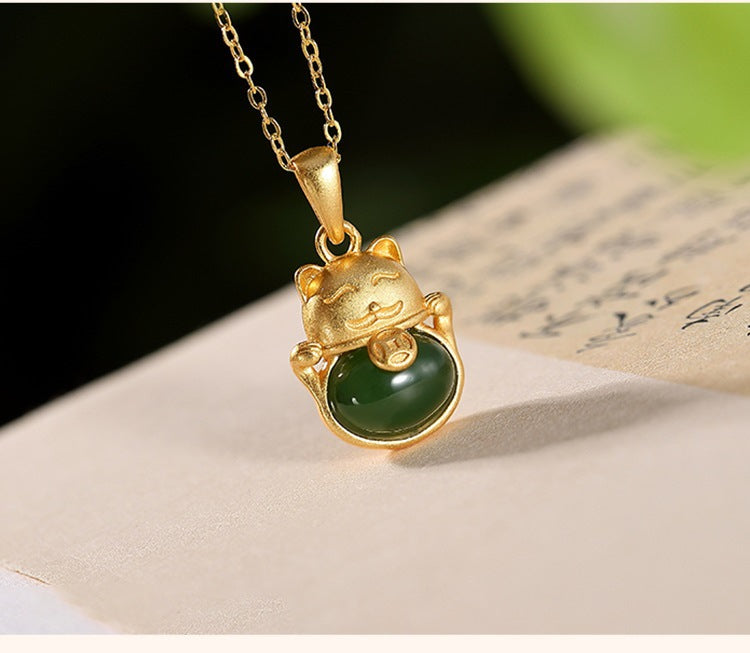 Beautiful Gold Necklace with Unique Style
