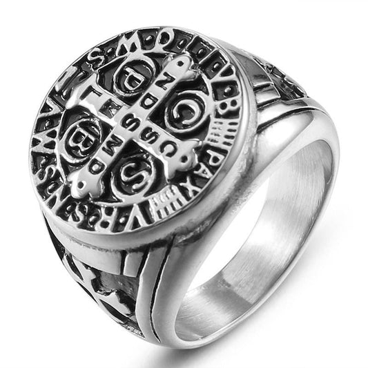 Classic Ring with Timeless Appeal