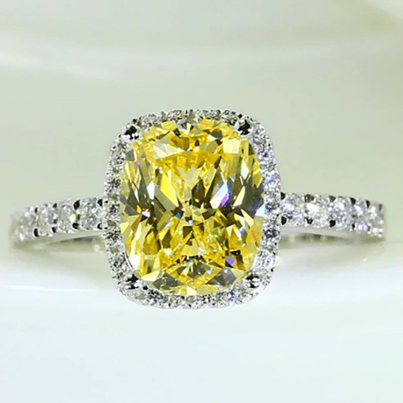 Beautiful Ring with Unique Style