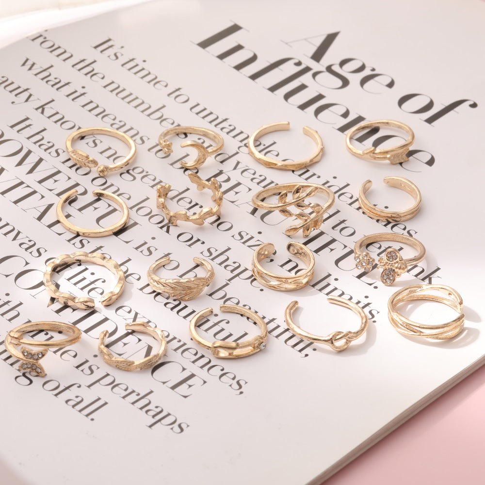 Beautiful Gold Bracelet with Unique Style