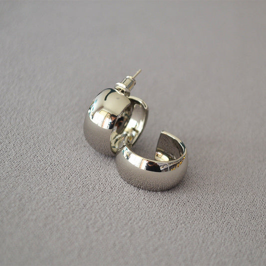 Classic Silver Earring with Timeless Appeal