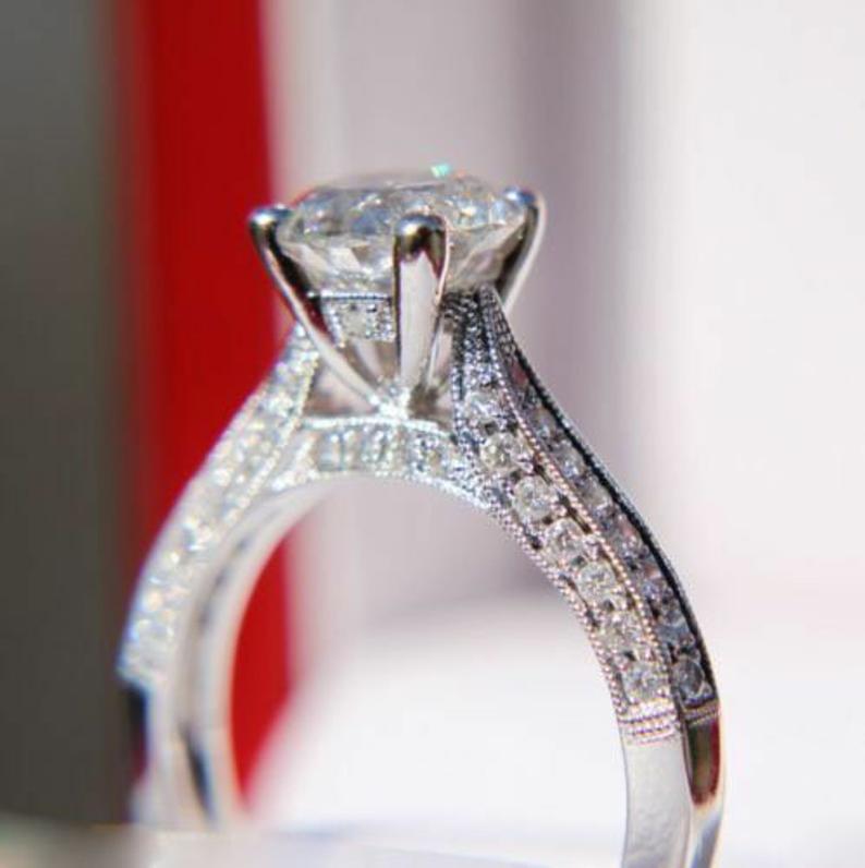 Elegant Ring for Every Occasion