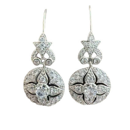 Classic Earring with Timeless Appeal