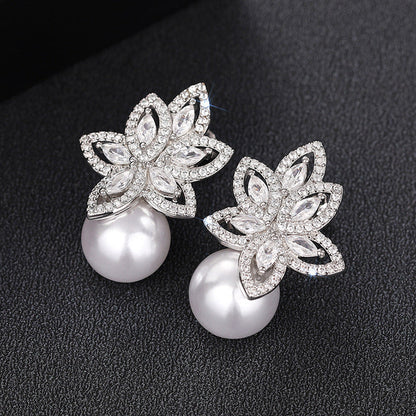 Stunning Pearl Earring for Daily Wear