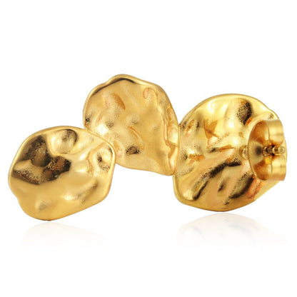 Elegant Gold Earring for Every Occasion