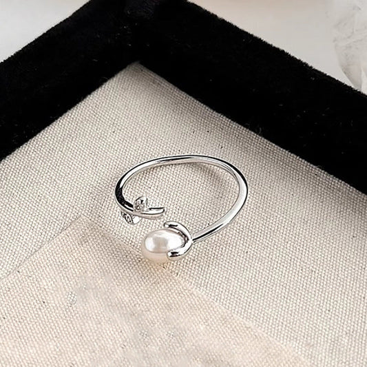 Beautiful Ring with Unique Style