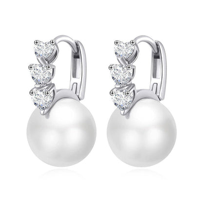 Classic Pearl Earring with Timeless Appeal