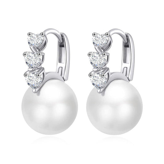 Classic Pearl Earring with Timeless Appeal