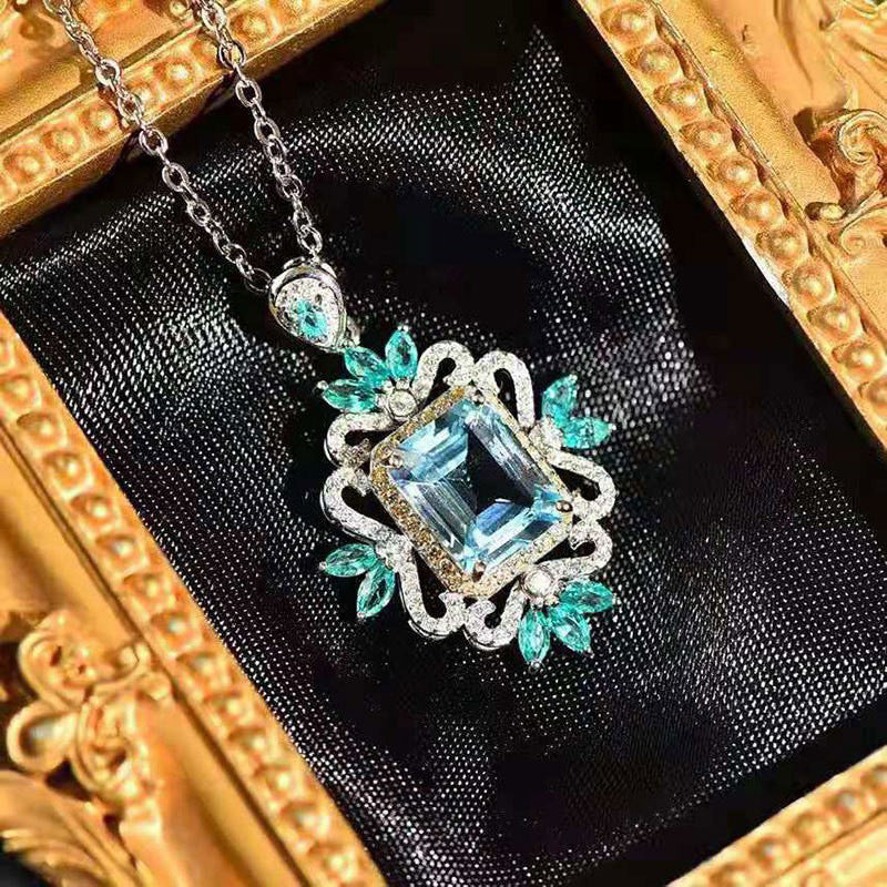 Beautiful Necklace with Unique Style