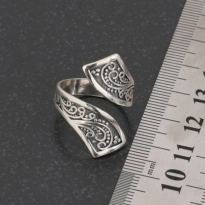 Classic Ring with Timeless Appeal