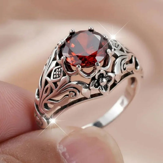 Elegant Silver Ring for Every Occasion