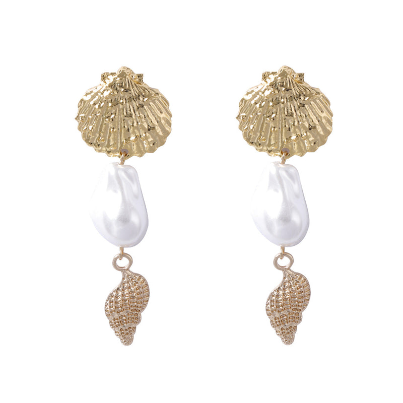 Romantic Pearl Earring for Special Moments