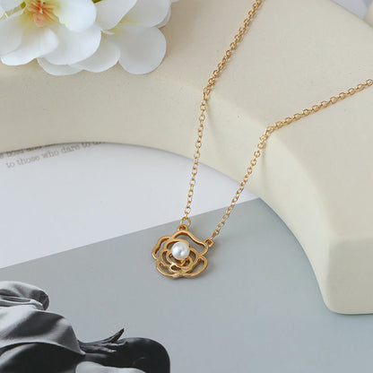 Romantic Pearl Necklace for Special Moments