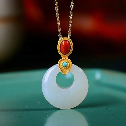 Beautiful Silver Set with Unique Style