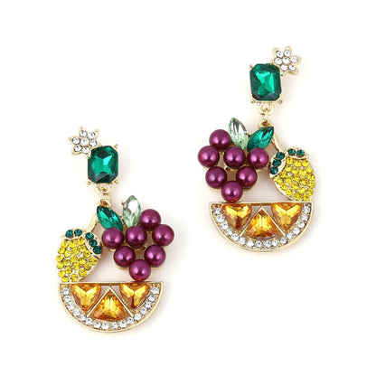 Classic Pearl Earring with Timeless Appeal