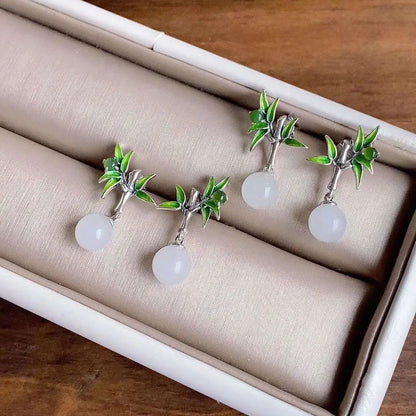 Beautiful Silver Earring with Unique Style