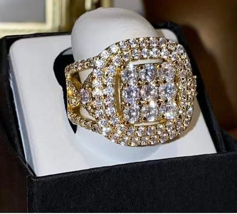 Stunning Ring for Daily Wear
