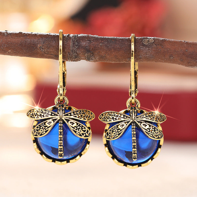 Classic Earring with Timeless Appeal