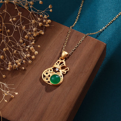 Beautiful Gold Necklace with Unique Style