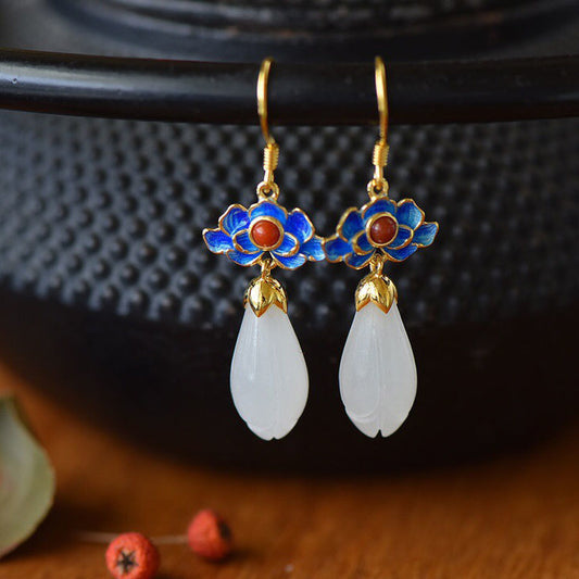 Beautiful Silver Earring with Unique Style