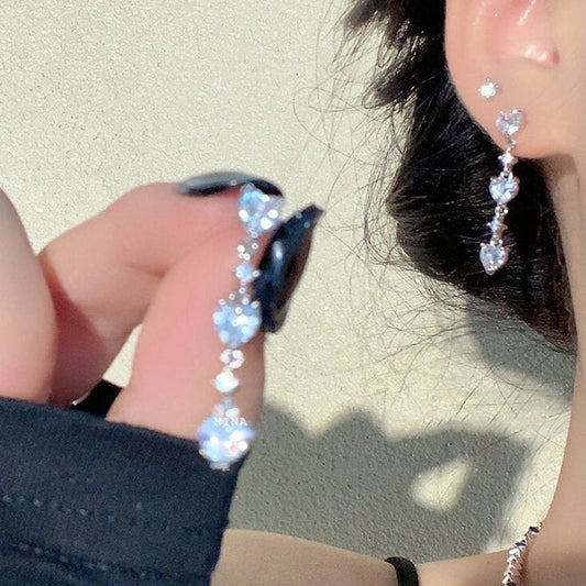Elegant Silver Earring for Every Occasion
