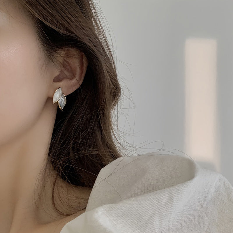 Romantic Earring for Special Moments