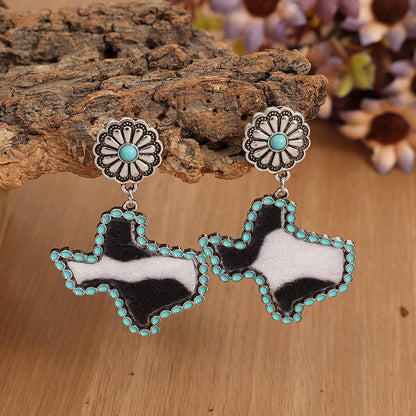 Charming Earring for Any Occasion
